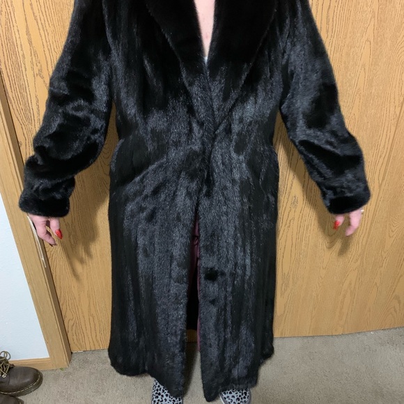 Brand new mink coat - Picture 1 of 4